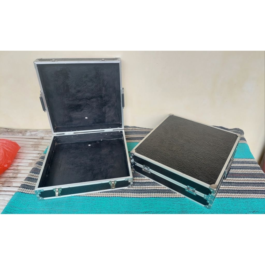 hardcase mixer perlengkapan sound system
