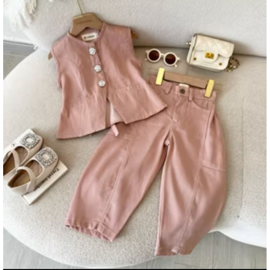 PRELOVED SETELAN VEST ANAK JISOO ONE / SET PANTS BARREL ANAK BAYI / SETELAN CELANA PANJANG ANAK 1 TH