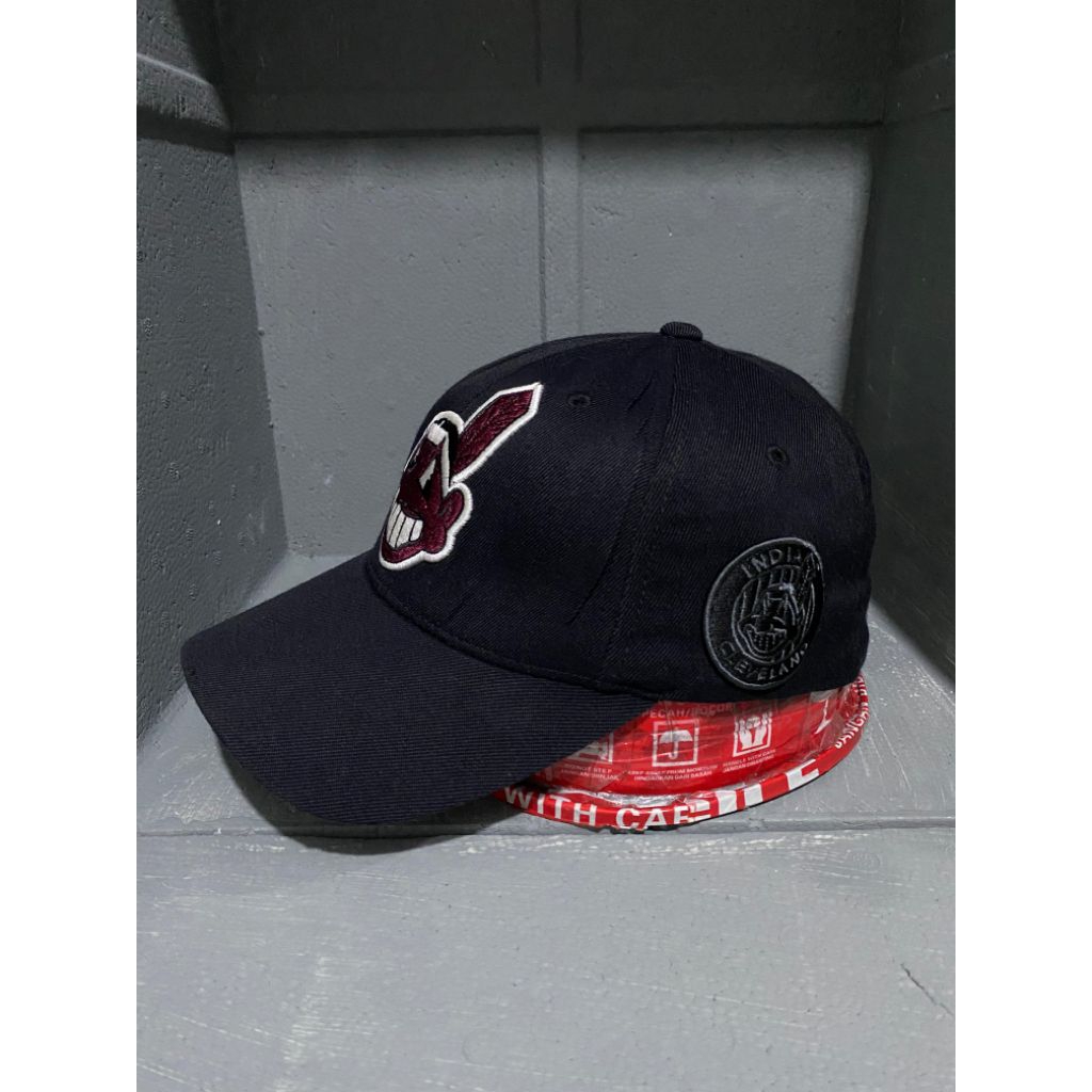 topi mlb indian