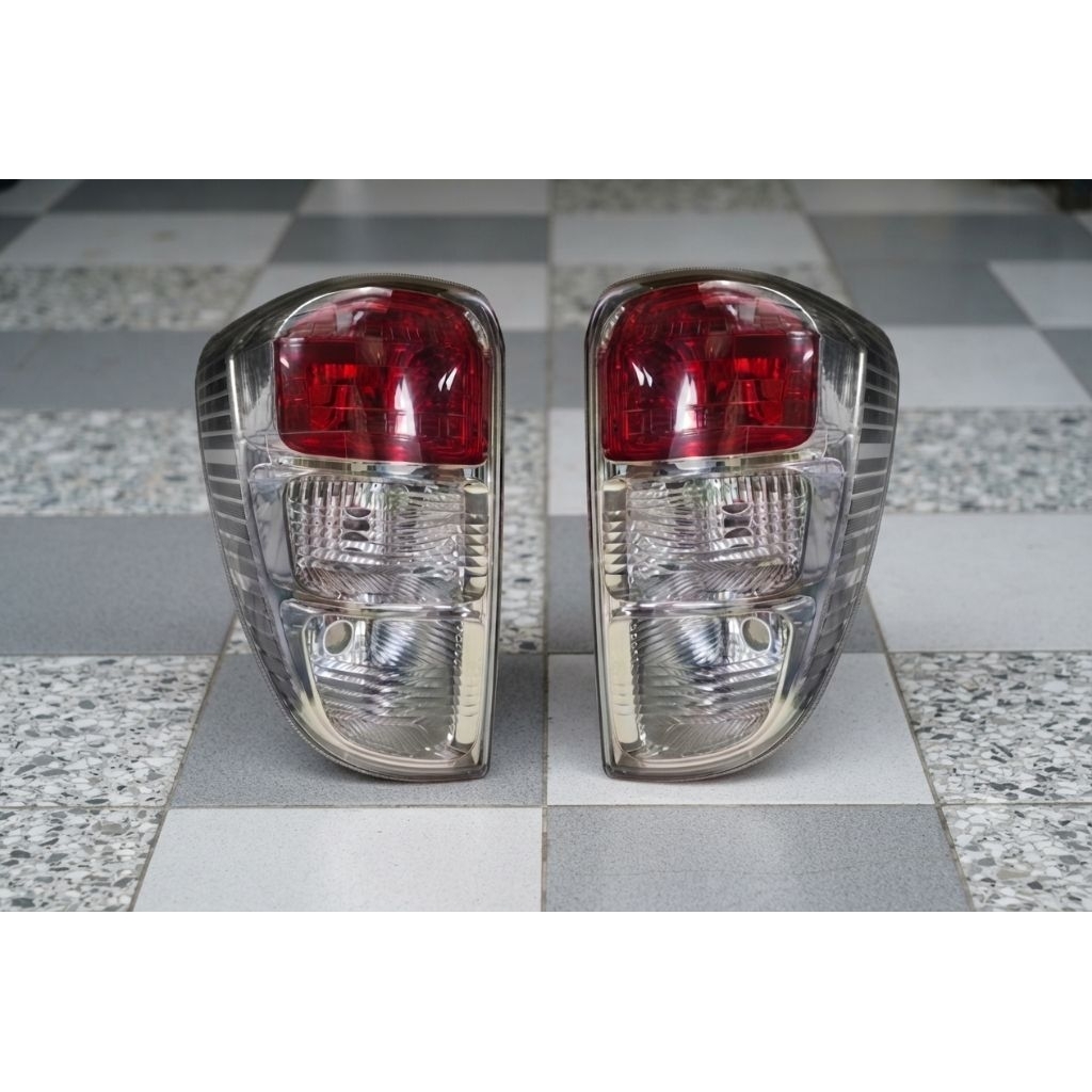 Stoplamp belakang Daihatsu Terios Rush 2010-2014 ori
