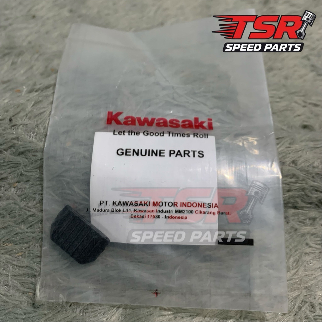 Karet Damper  Air Shroud Sayap Ninja  150 R SS Damper Air Shroud Ninja 150 R SS Original 92161-0353