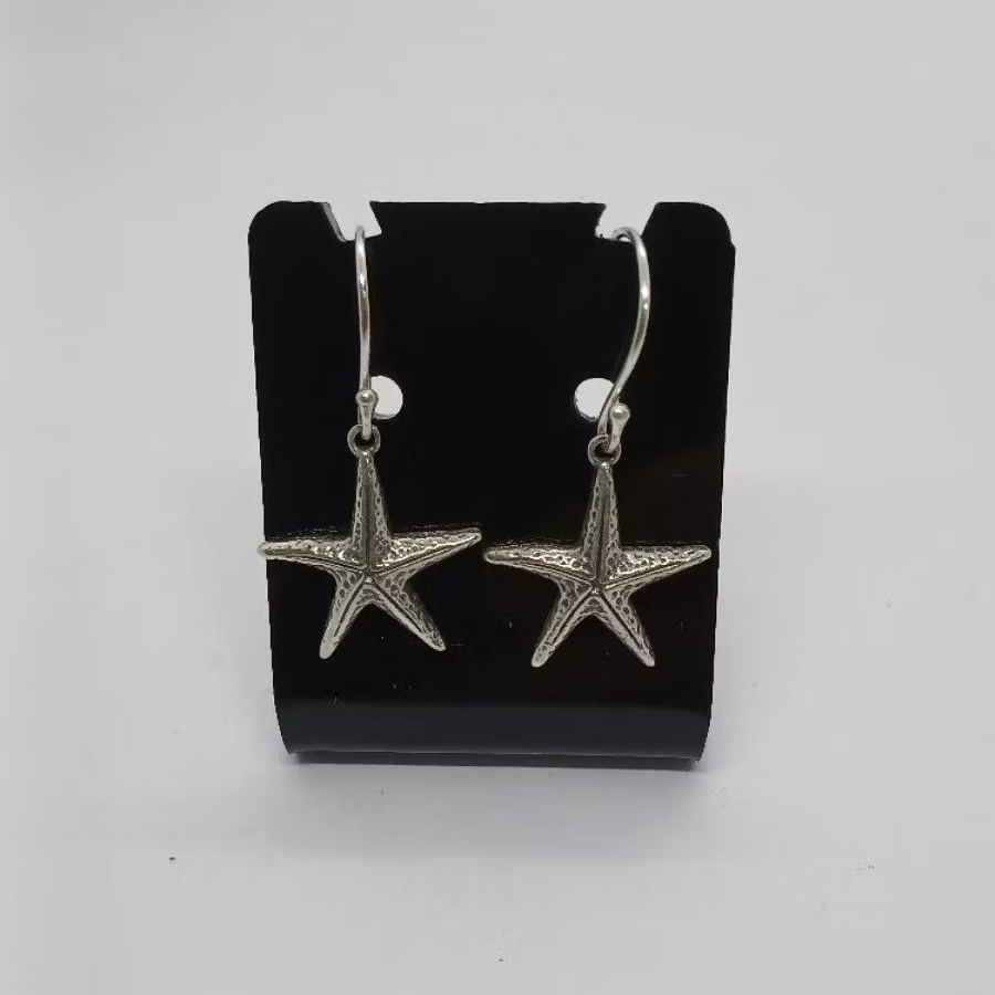 Anting perak motif bintang laut