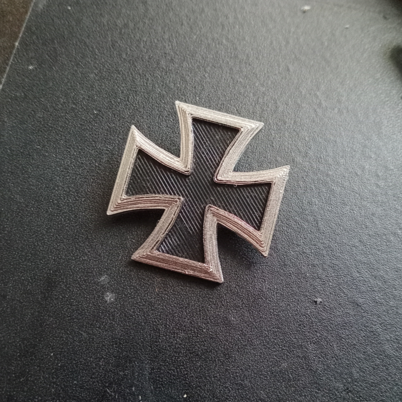 Mainan Cosplay Medali Pin Jerman Iron Cross Kalung Replica