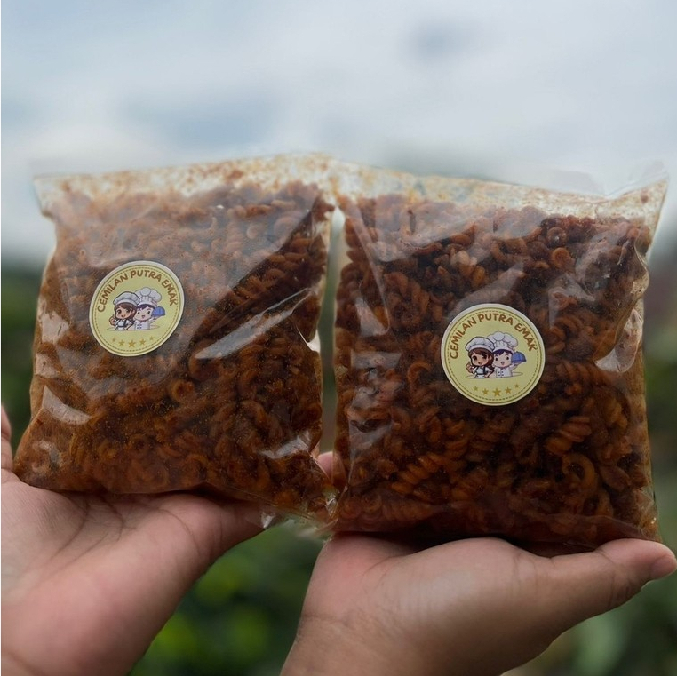 1 Kg MAKARONI URIL SPIRAL - 100 % - TIDAK KERAS FOOD NOODLES