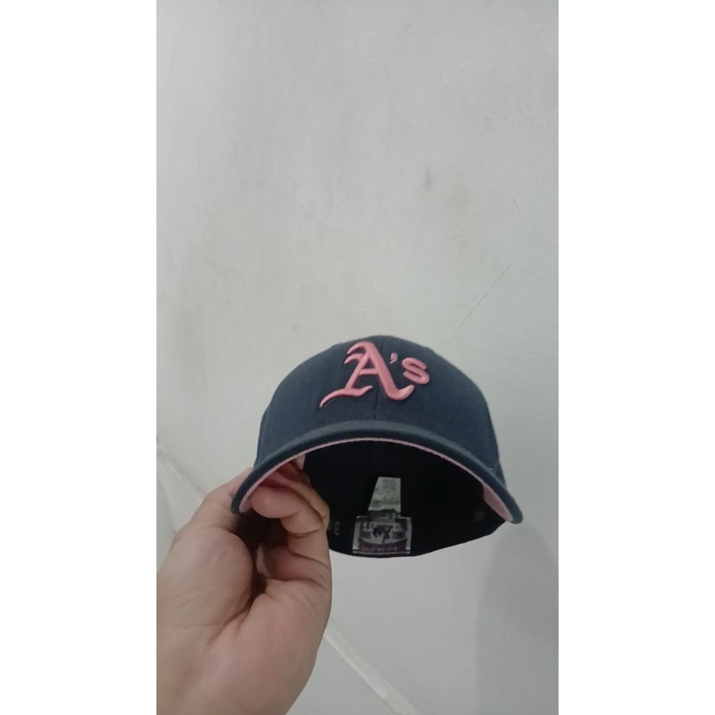MLB Oakland Athletics (A's).