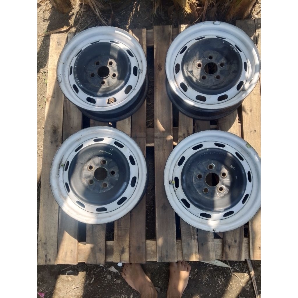 Velg R14 PCD 5 X 100
