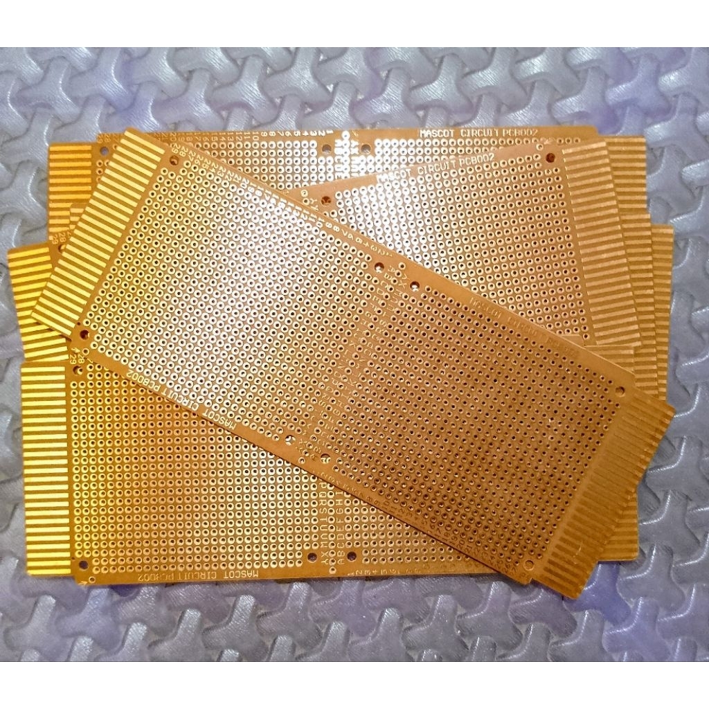 PCB polos lubang