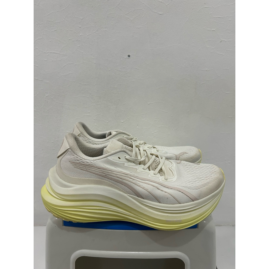 Puma Magmax Nitro - Gold Moon