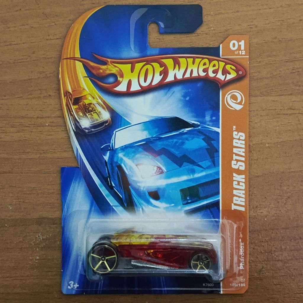 Hot Wheels Pharodox