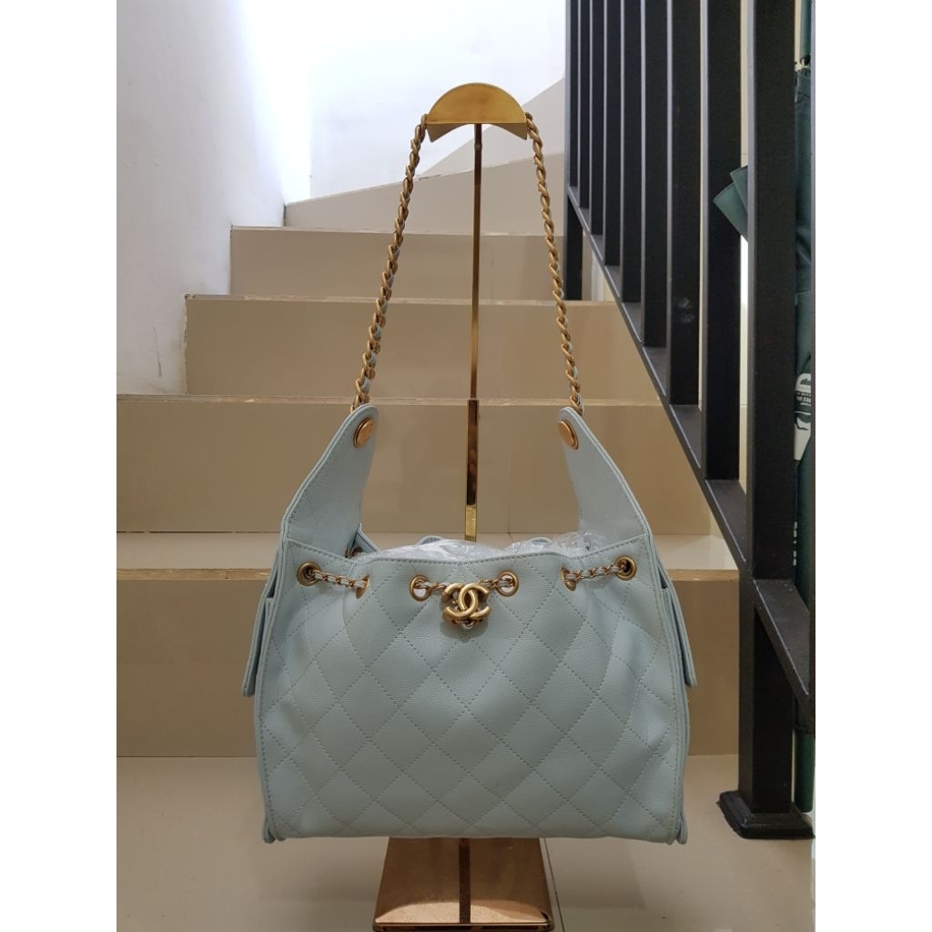 SALE Chanel Small 25 serut