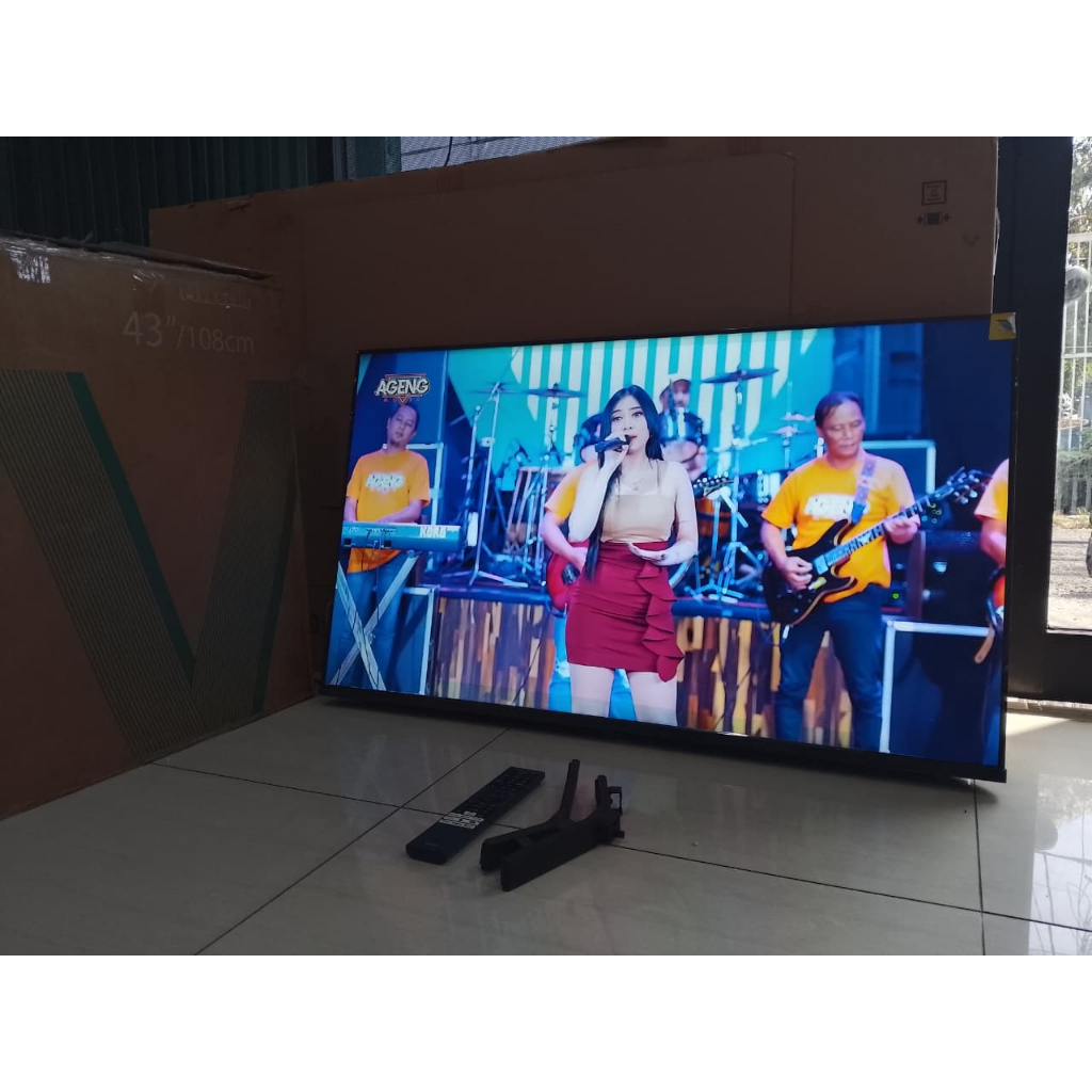 TV LED SMART 43INC TOSHIBA KONDISI BEKAS MASIH  SEGEL188LA