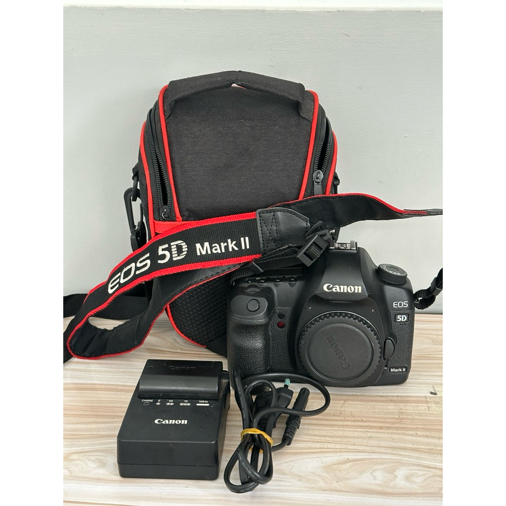 Kamera Canon 5D Mark II Body Only Mulus