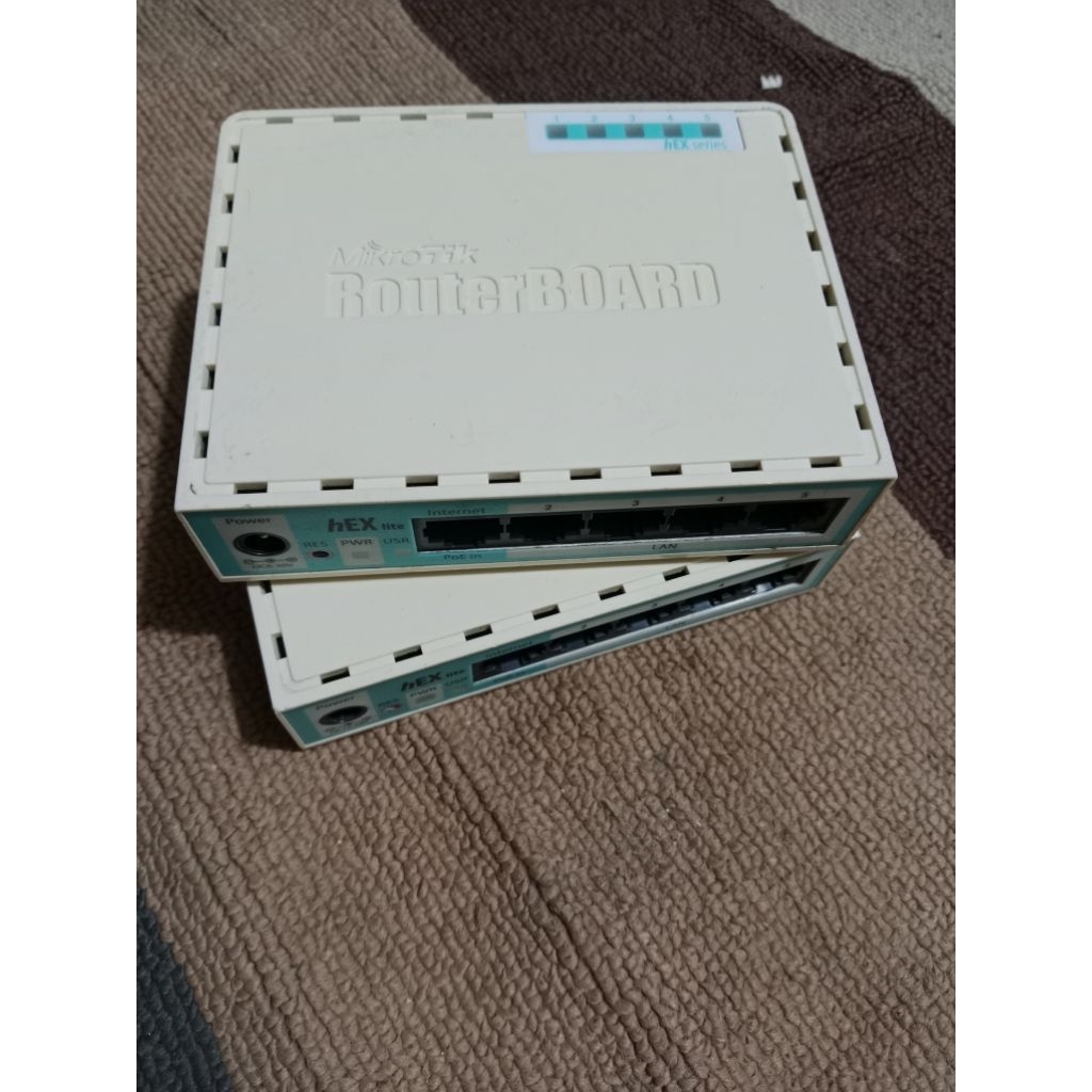 mikrotik rb750 gr2 normal bergaransi siap pakai unit + adaptor