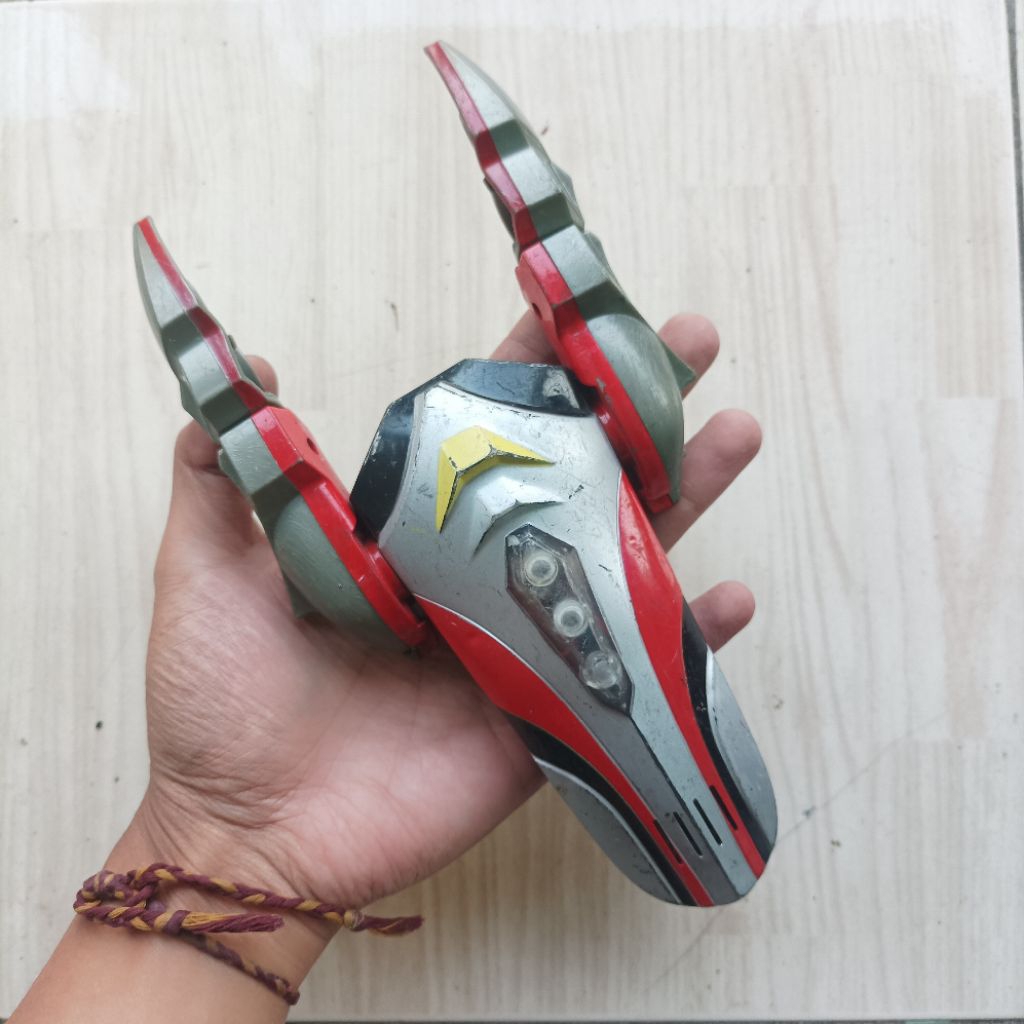 Vintage Rare DX Ultraman Nexus Dark Mepisto Mainan Action Figure