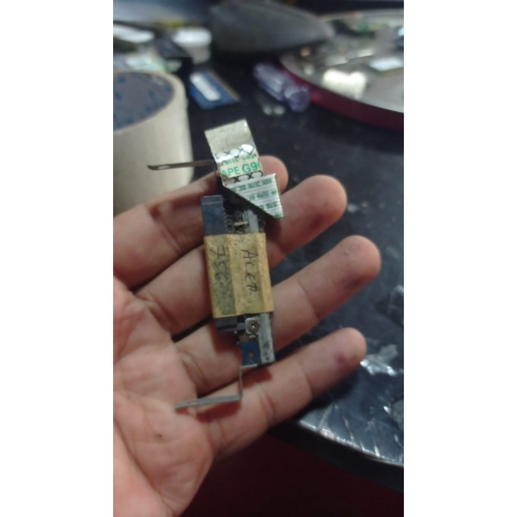 Konektor hardisk acer 756.