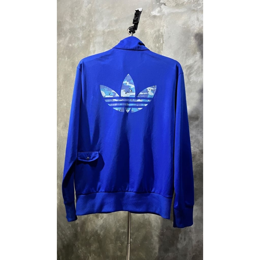Tracktop Adidas firebird camo blue rare item