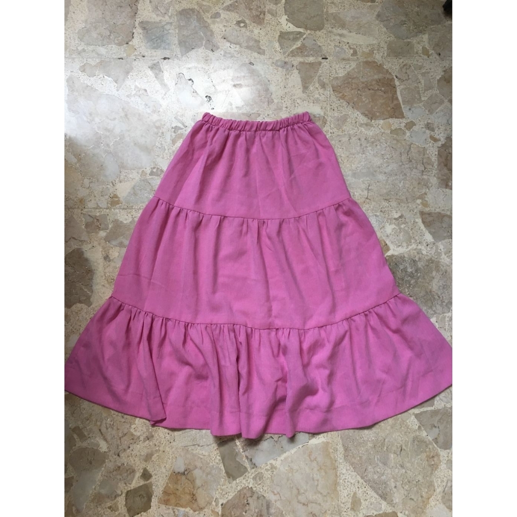 preloved rok ruffle