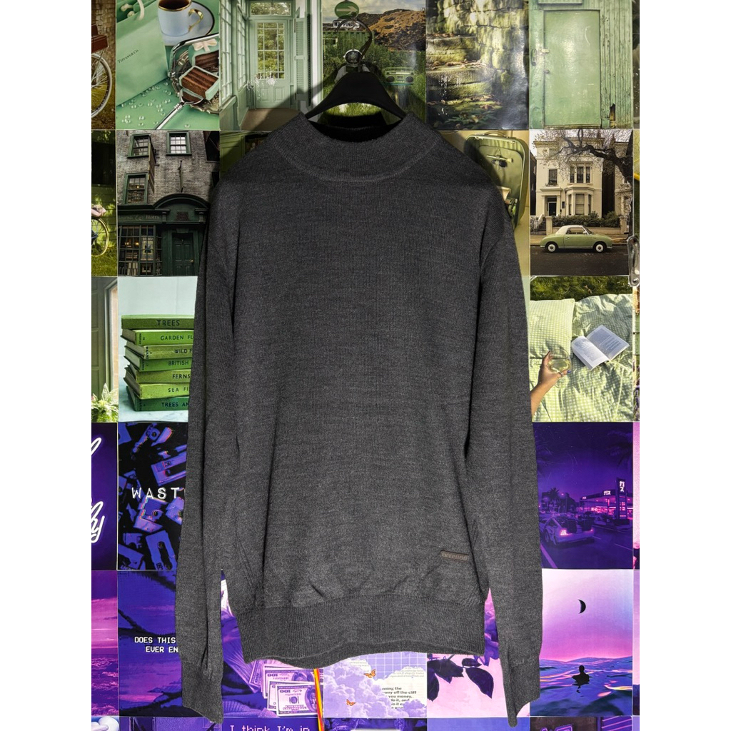KJ Choi Golf & Sport Charcoal Grey Crewneck Sweater Preloved