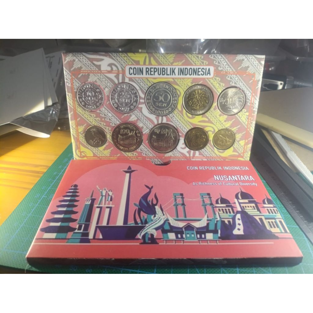 Set koin kuno Indonesia LUSTRE/GRESS