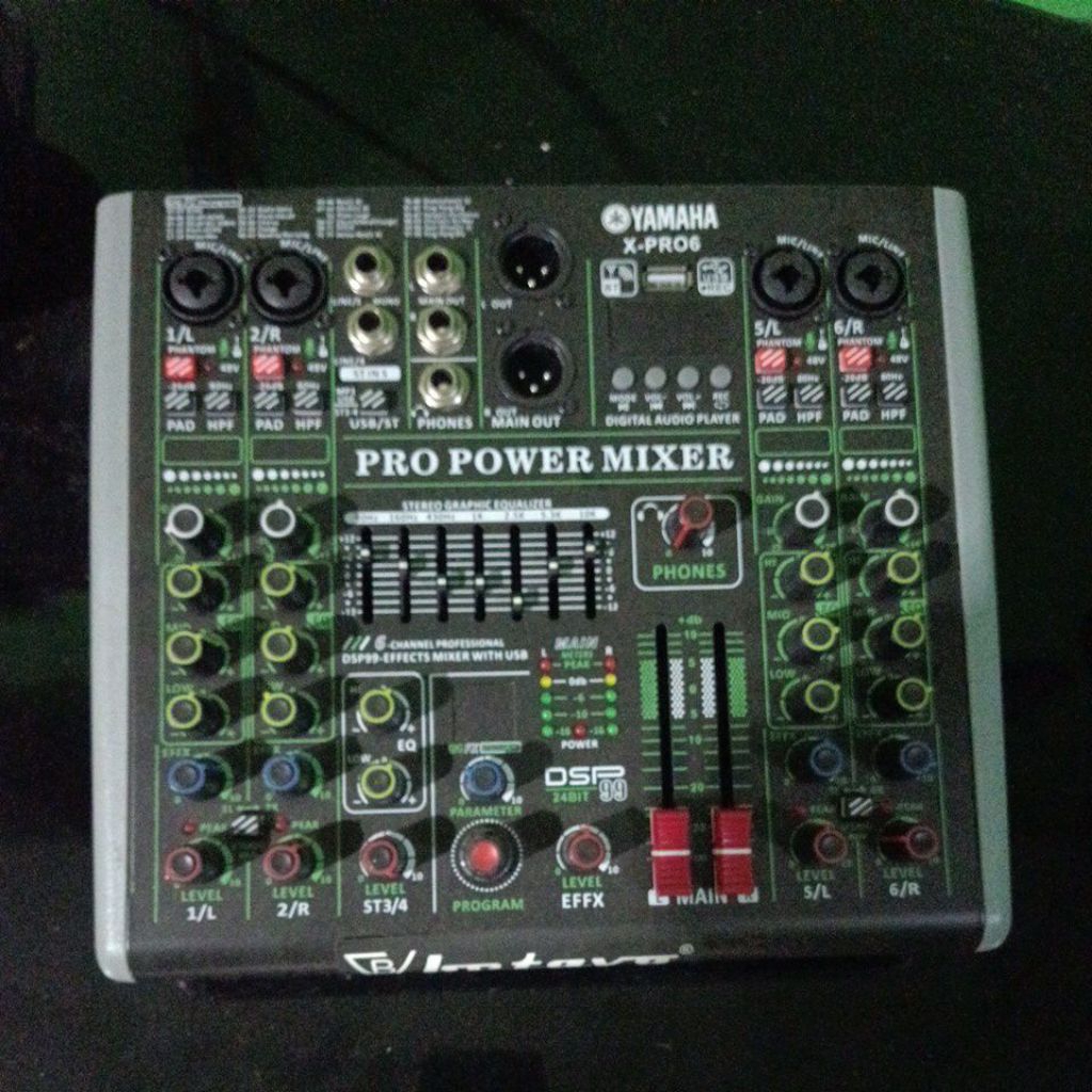 Mixer Audio Yamaha