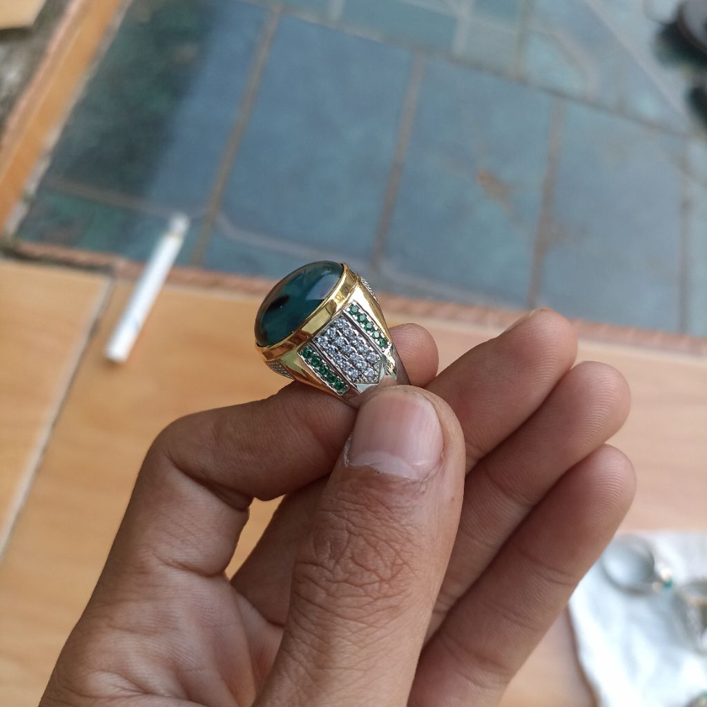 CINCIN BATU BACAN DOKO BAHAN KUNINGAN SARI SUPER