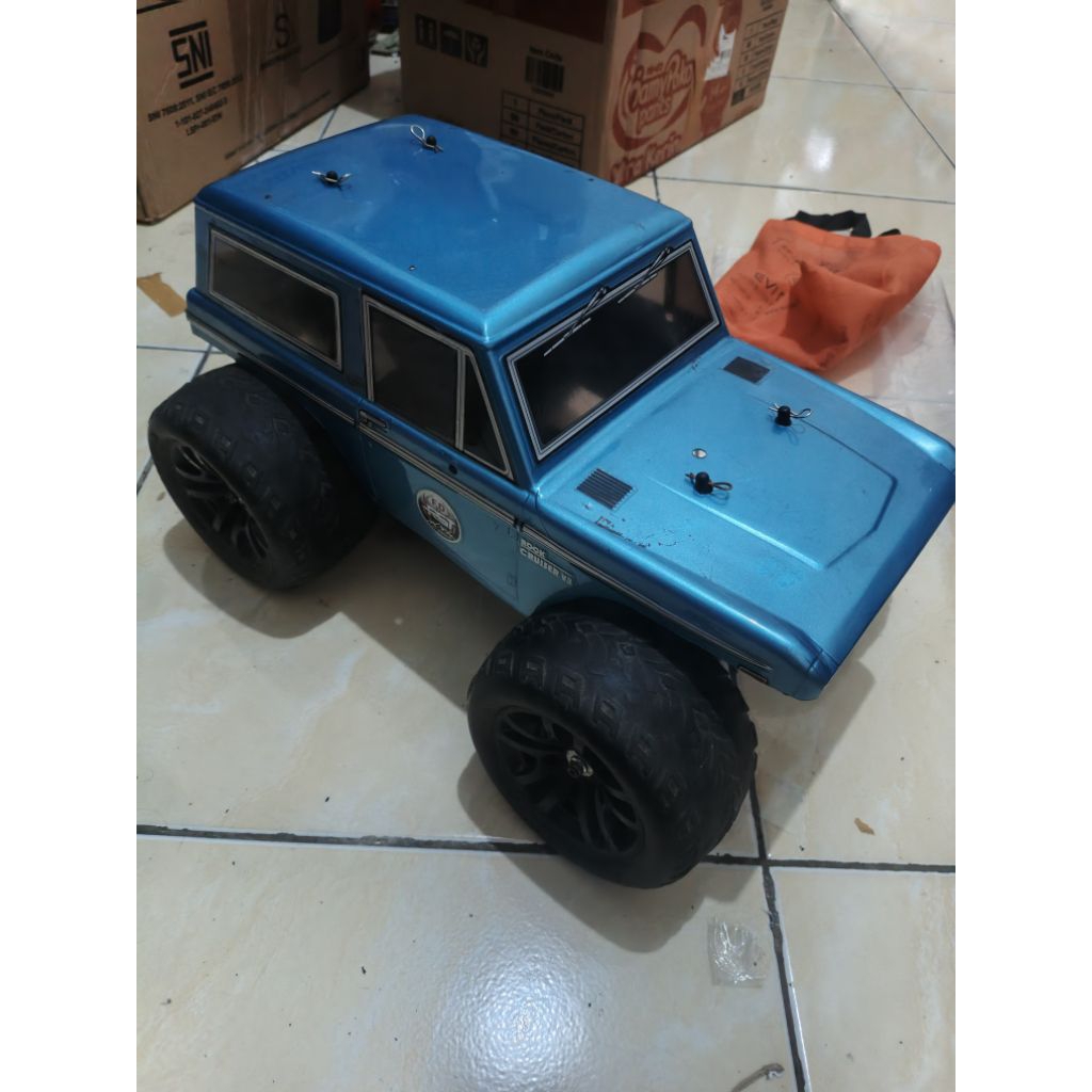 kit only rc monster truck Heng long 1/10