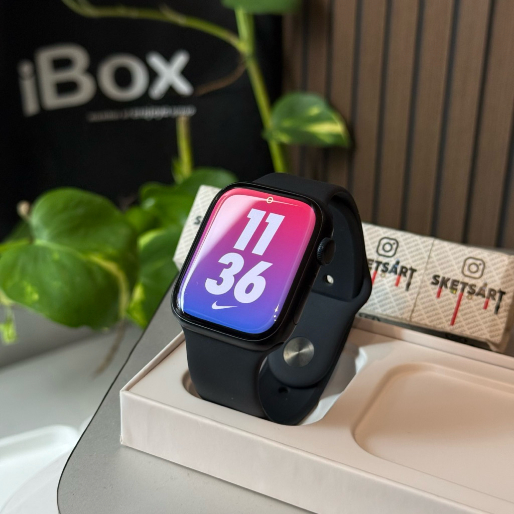 Apple Watch Series 8 45mm Black iBox iwatch Battery Health 93%