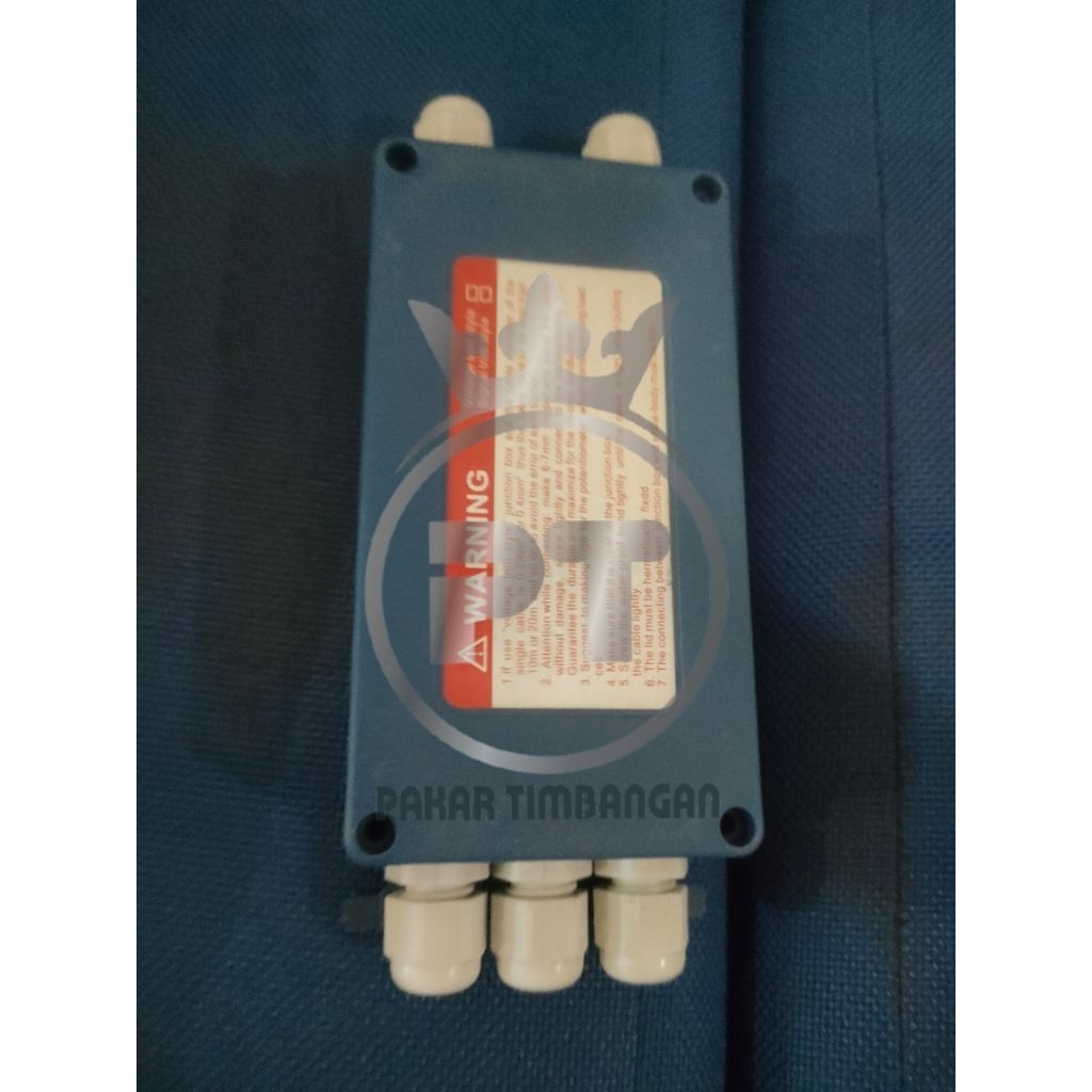Junction Box 4 Hol Plastik