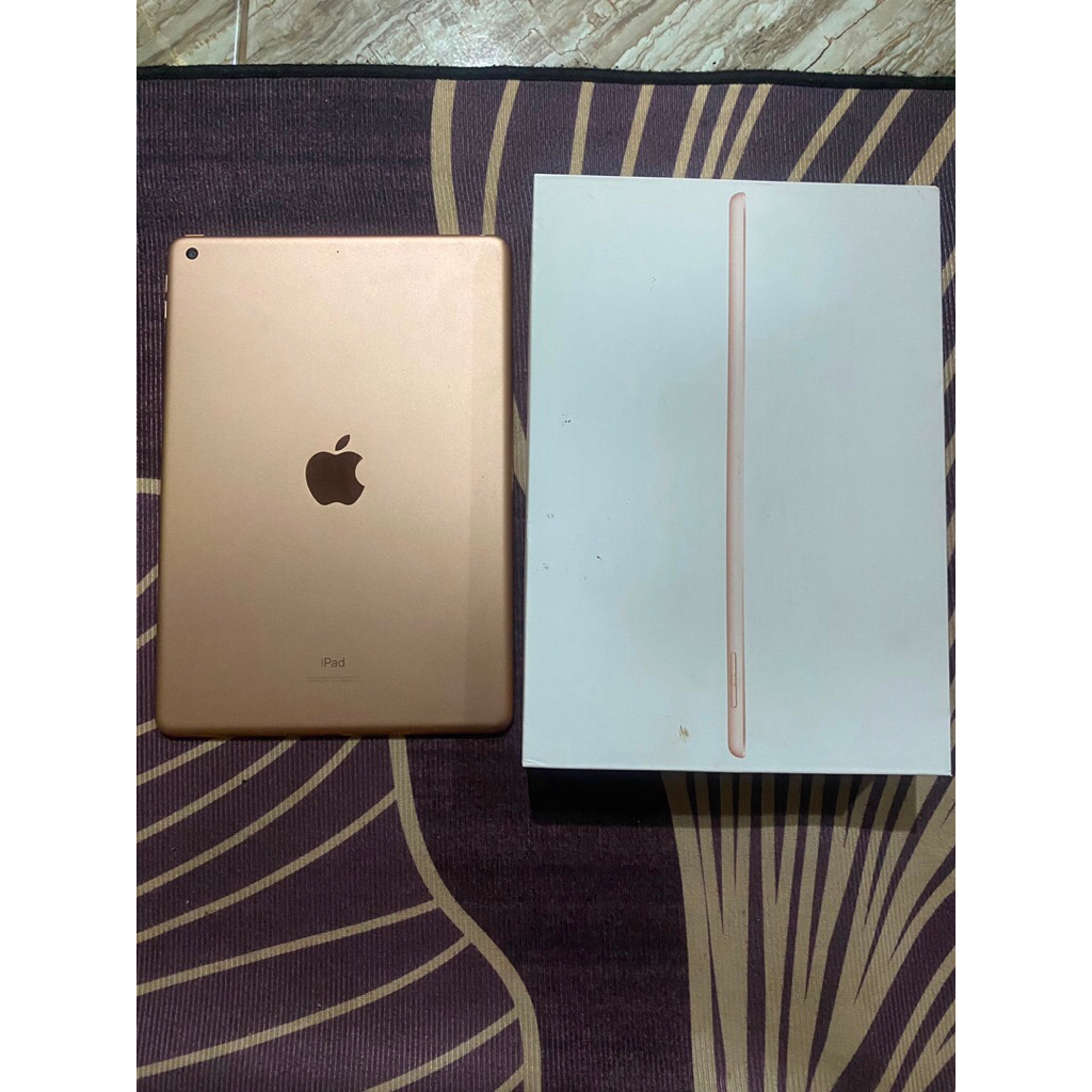 ipad gen 8th 32gb gold