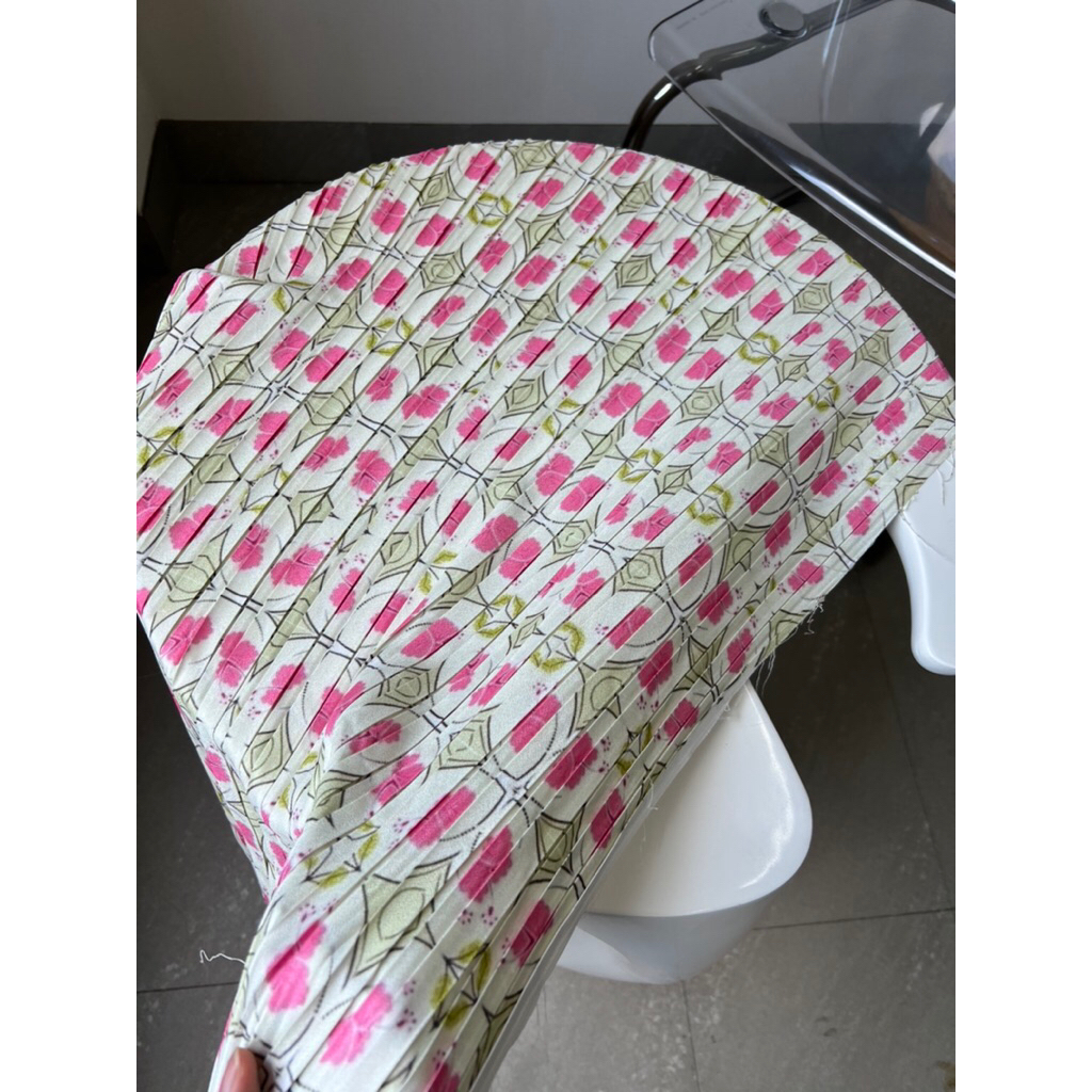 1/2 meter kain Printing Plisket Pleated Pleats Motif Pleats nistextile