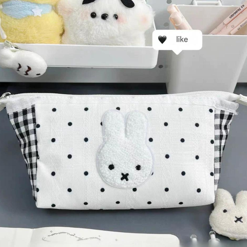 TEMPAT PENSIL MIFFY / TEMPAT MAKEUP MIFFY / PENCIL CASE MOTIF MIFFY / PEN CASE MIFFY / TEMPAT PULPEN