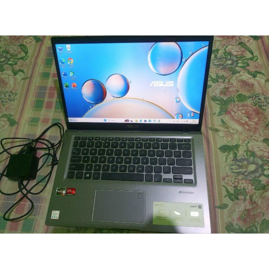 Laptop Asus Vivobook amd ryzen 3 8gb 512gb