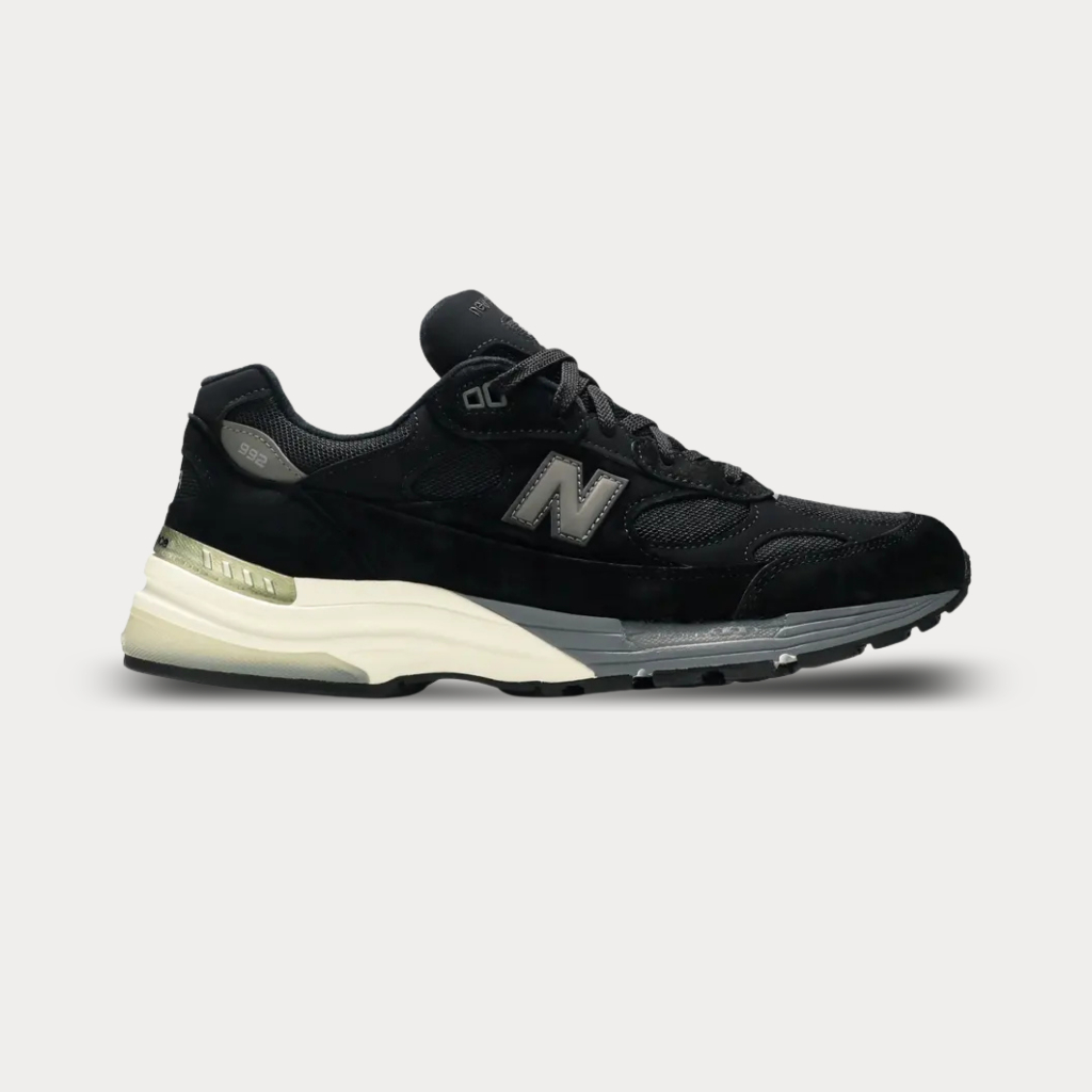 New Balance 992 Black Grey