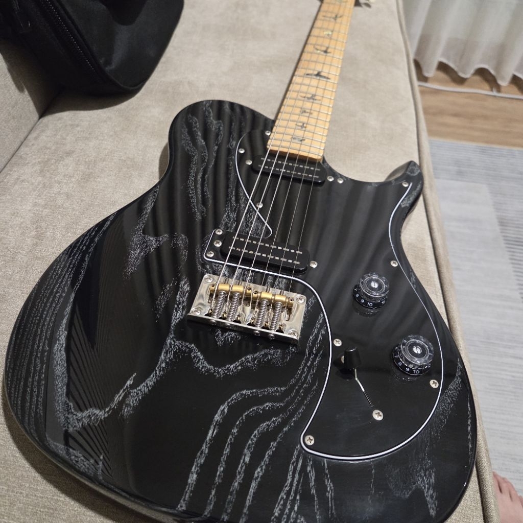 PRS SE NF3 BLACK