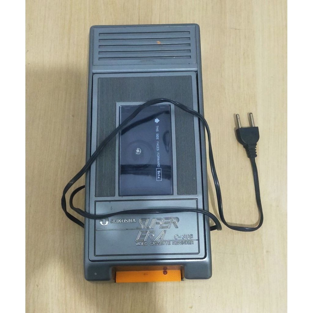 Pajangan kanibalan Rewinder Betamax Merk Seikosha