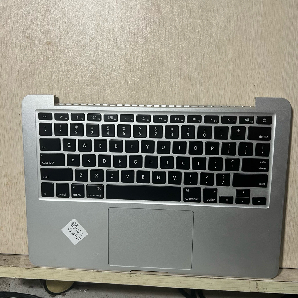 Keyboard Trackpad PalmRest MacBook Pro 13inch 2014 Bekas Copotan