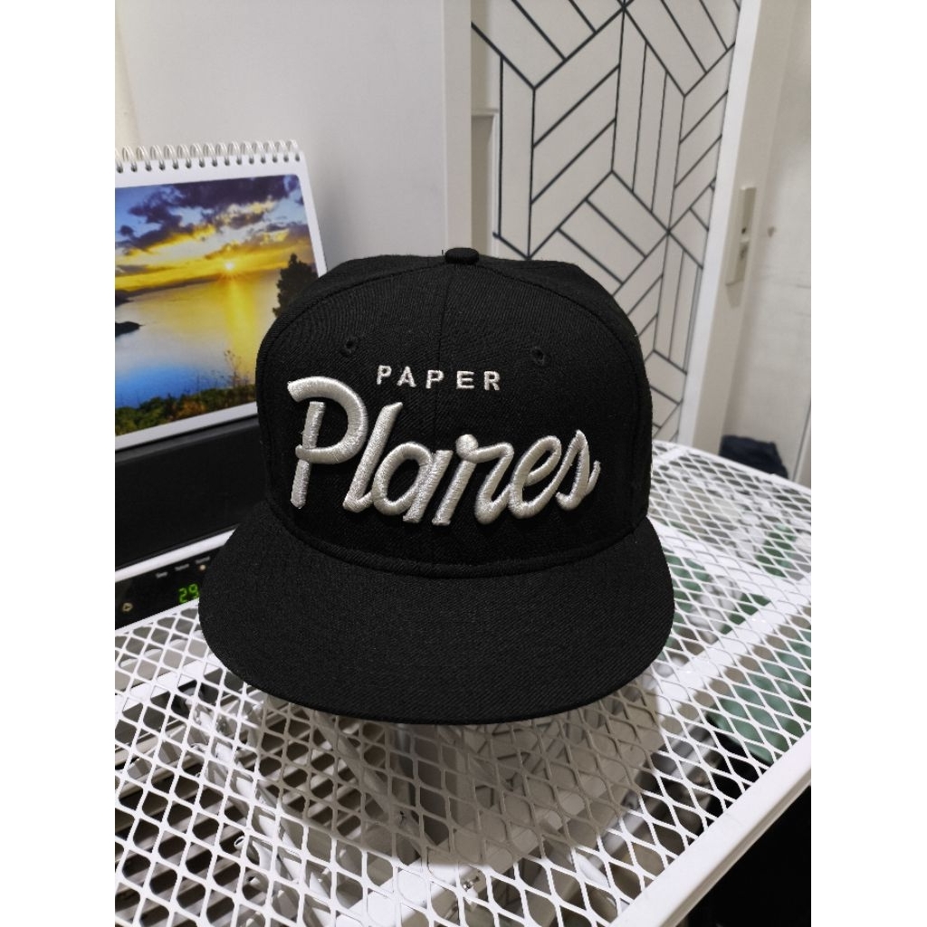 Topi New Era Paper Planes Snapback built up 7 3/8 Original