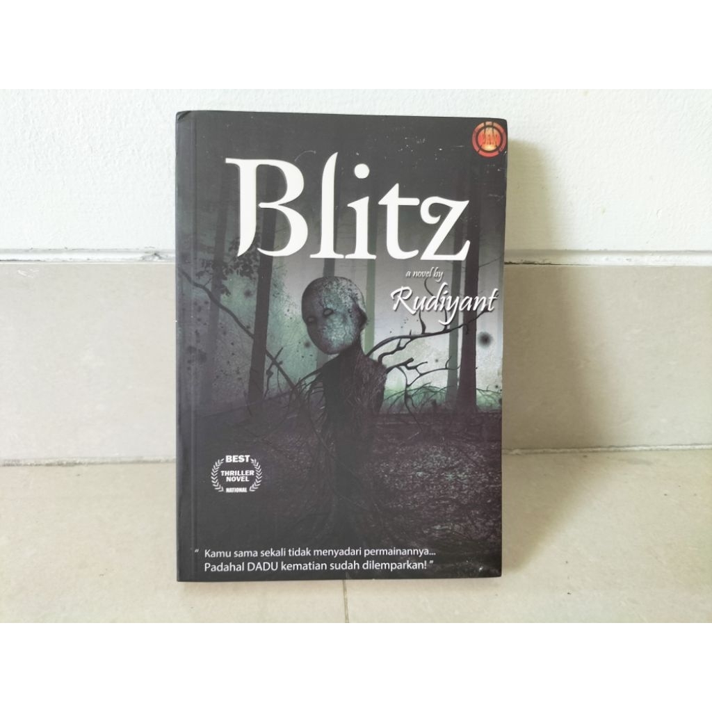 Novel Blitz (Bhs Indonesia), karya Rudiyant