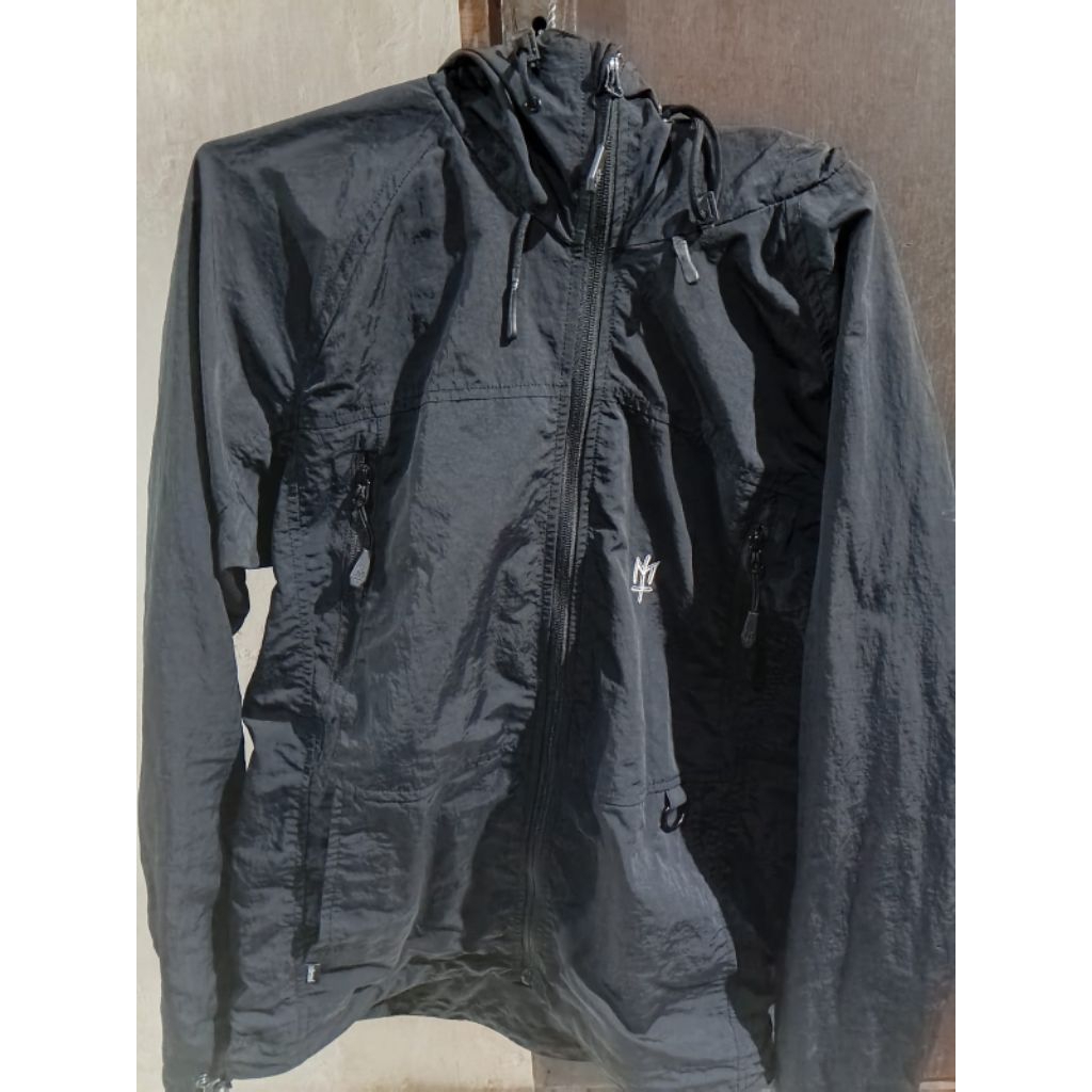 jaket maternal disaster original 100%