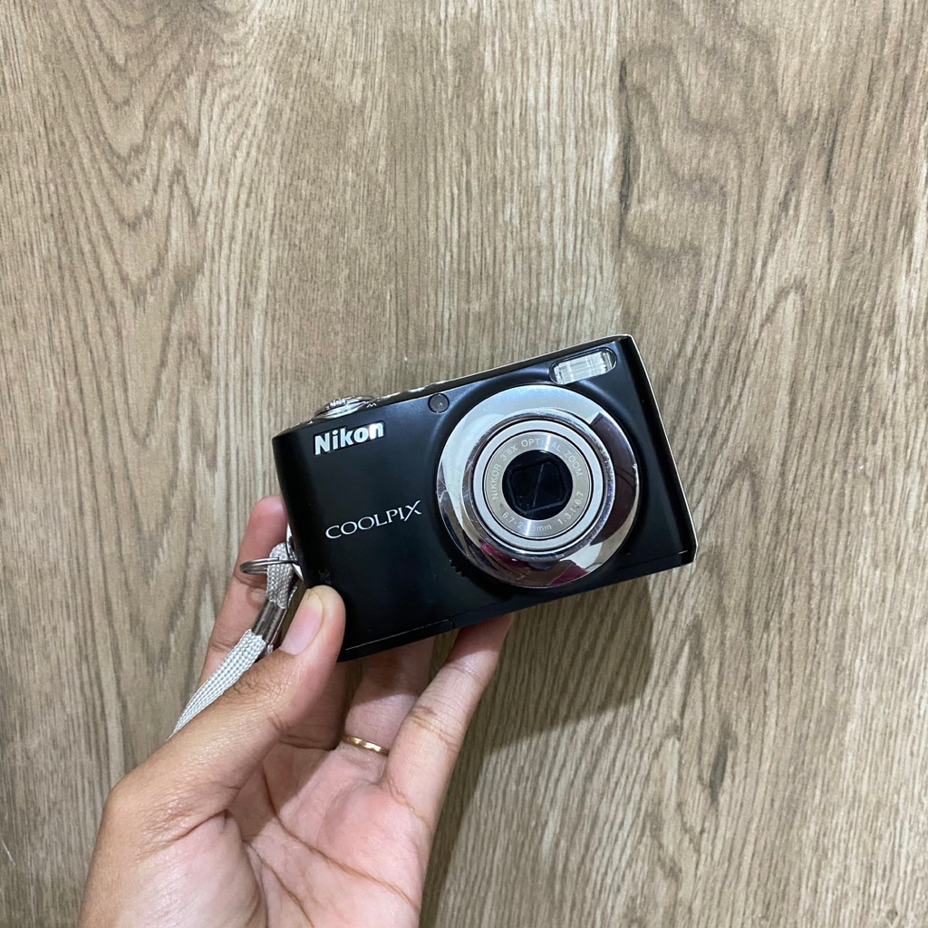 kamera digicam Nikon Coolpix L22