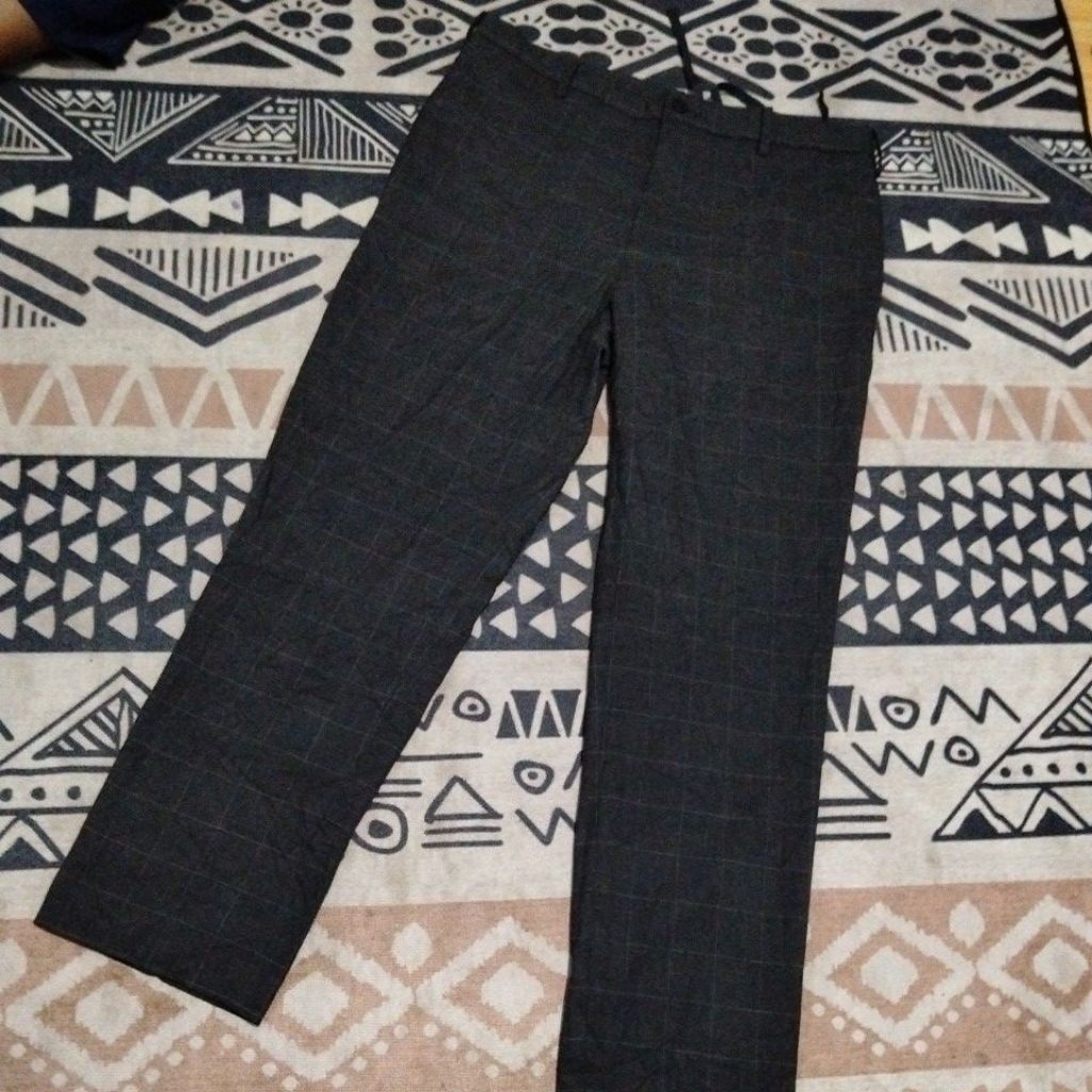 Lativ celana Tartan formal pria dark grey