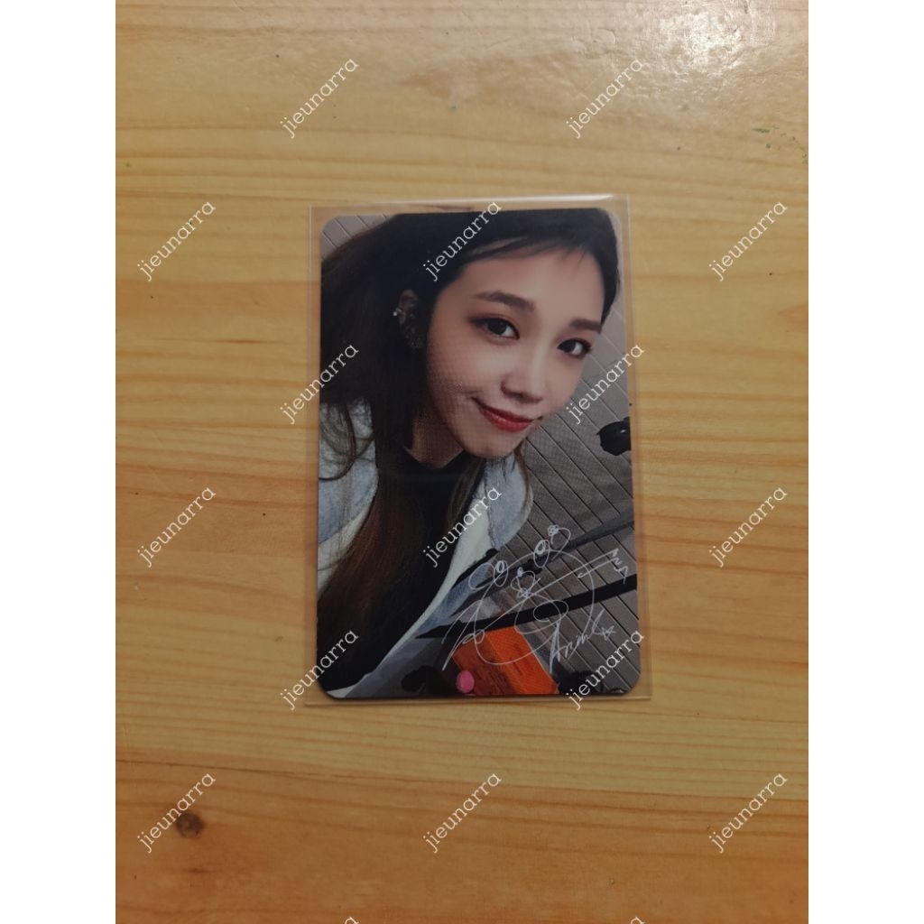 Jeong Eunji Apink Official Photocard - PC Album Dear