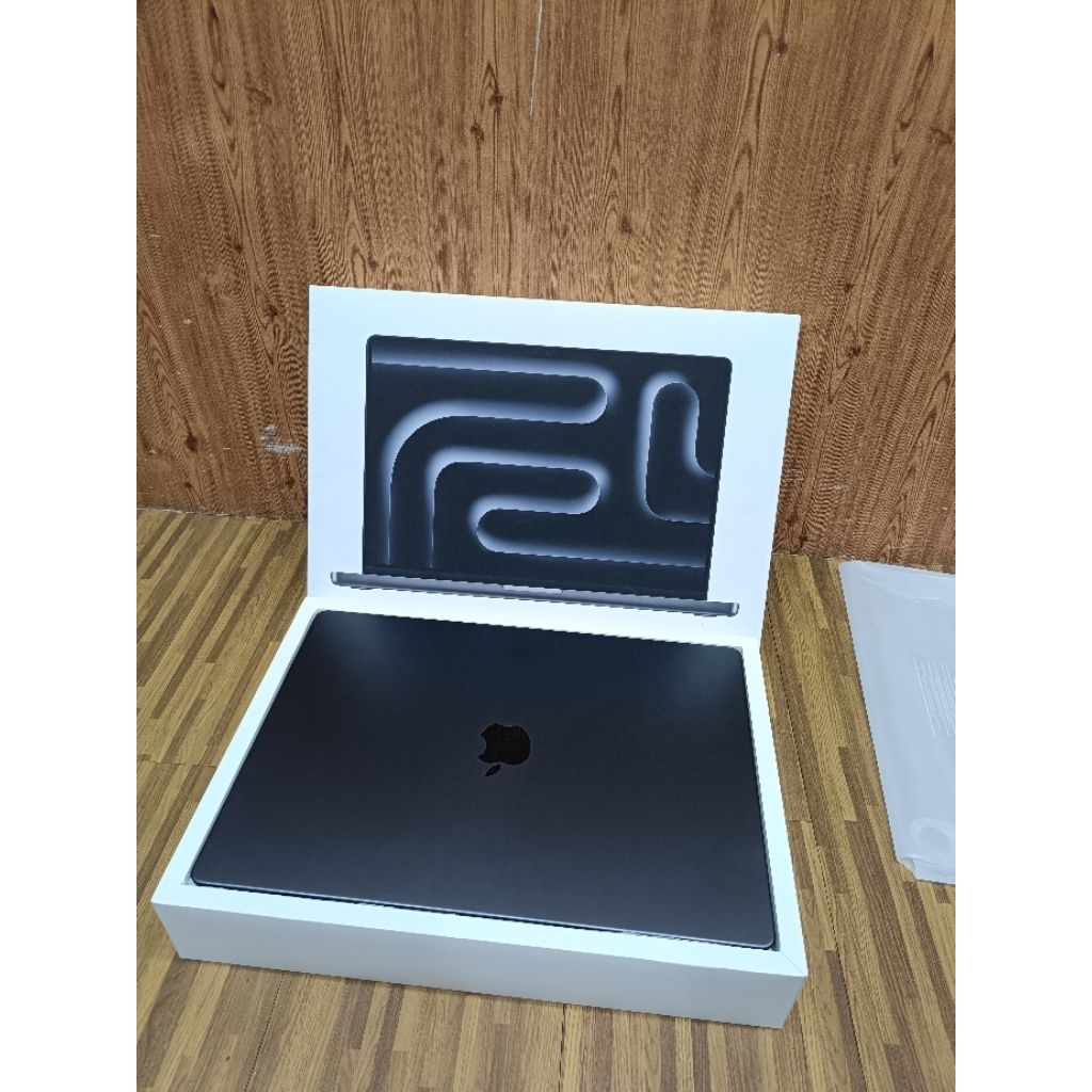 Apple MacBook M4 Pro 16 inch 24GB 512GB | 24/512 GB second iBox Mulus Fullset Like New Original Mura
