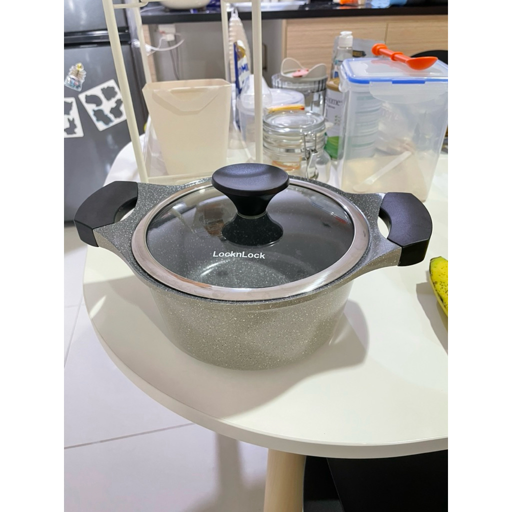 Locknlock (Preloved) Stone series sauce pan 22