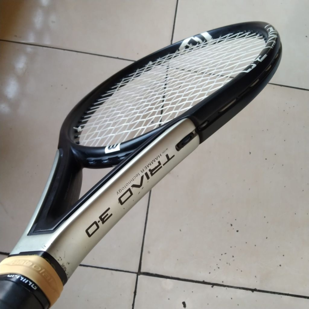 Raket tenis wilson triad 3.0 original