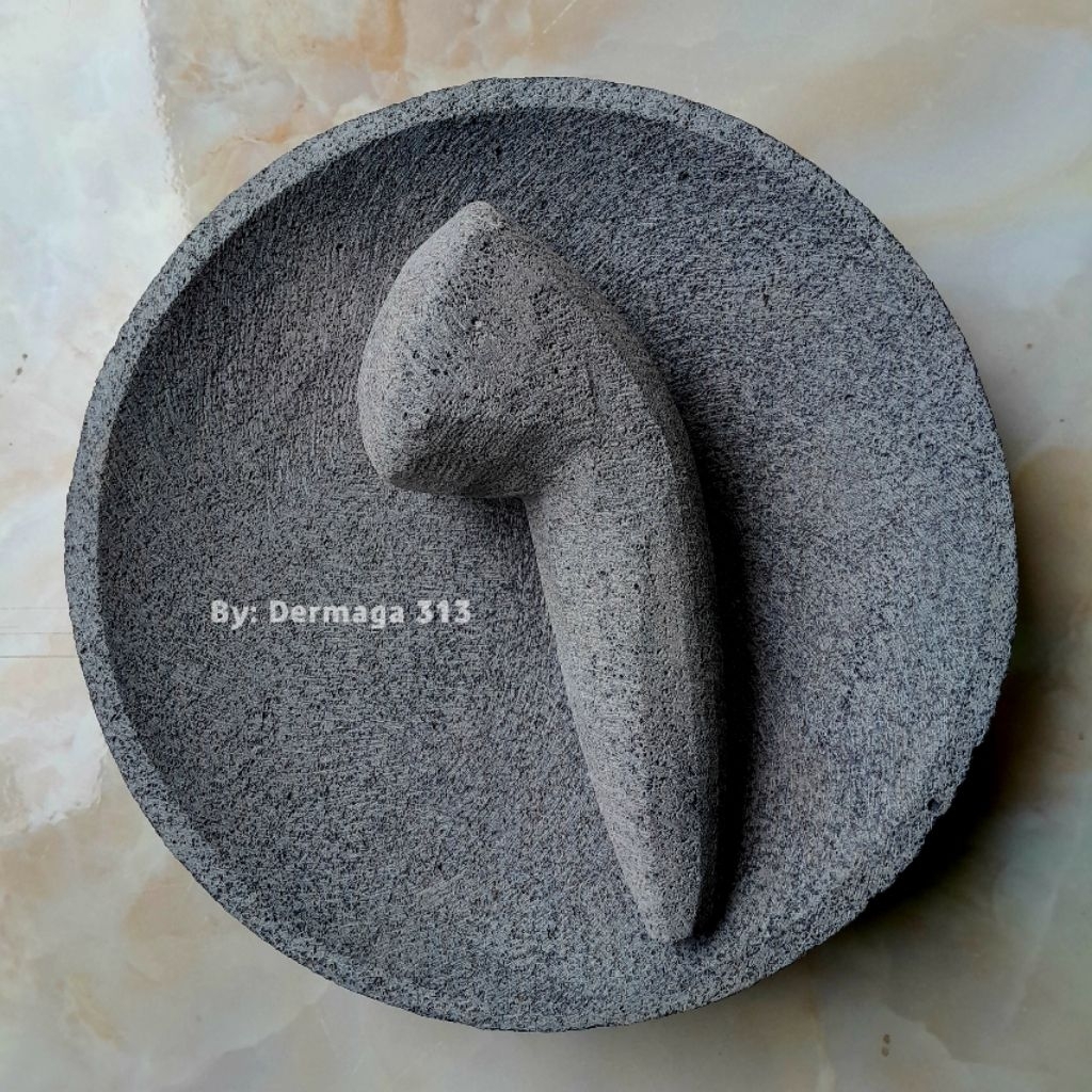 Cobek Batu Asli 18cm Free Ulekan - Cobek Batu 18cm Free Ulekan
