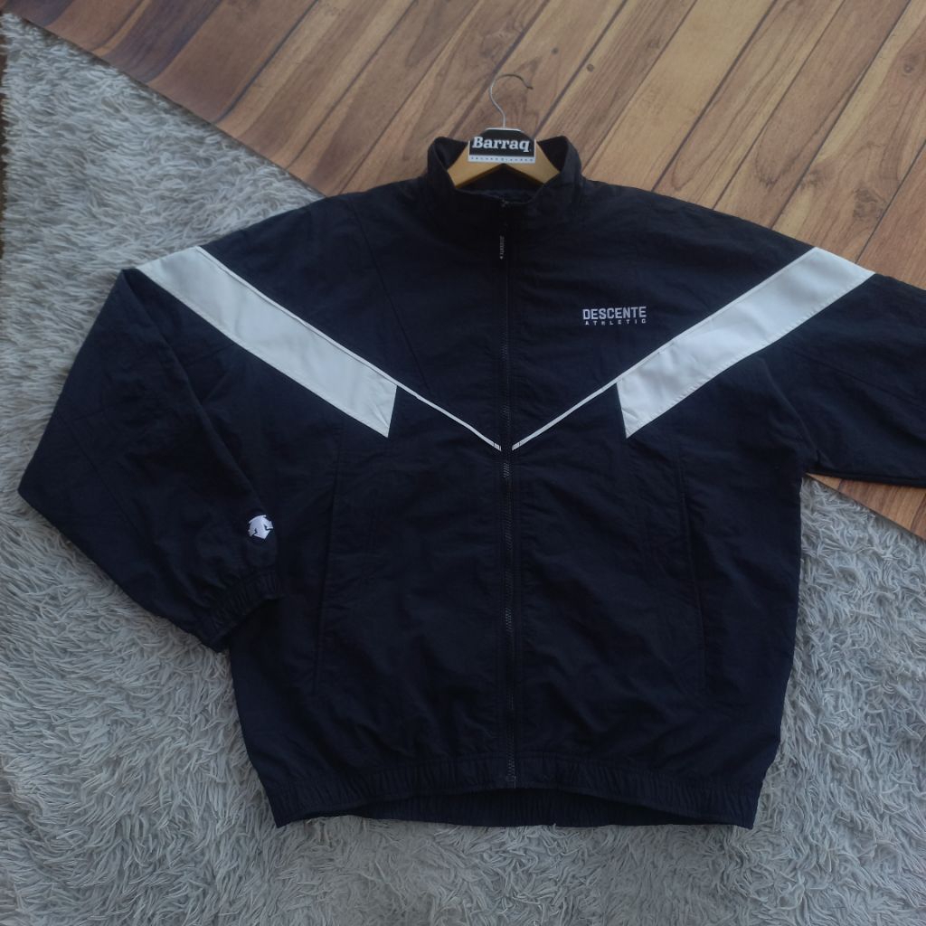 DESCENTE WINDBREAKER NOT gorpcore goretex blocktech running sports lightweight windbreaker jacket go