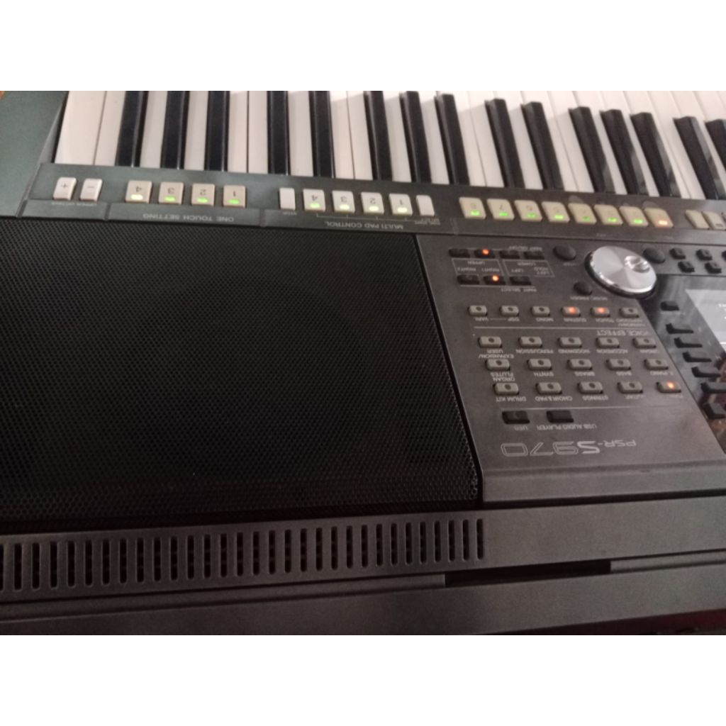 keyboard Yamaha psr s970 second