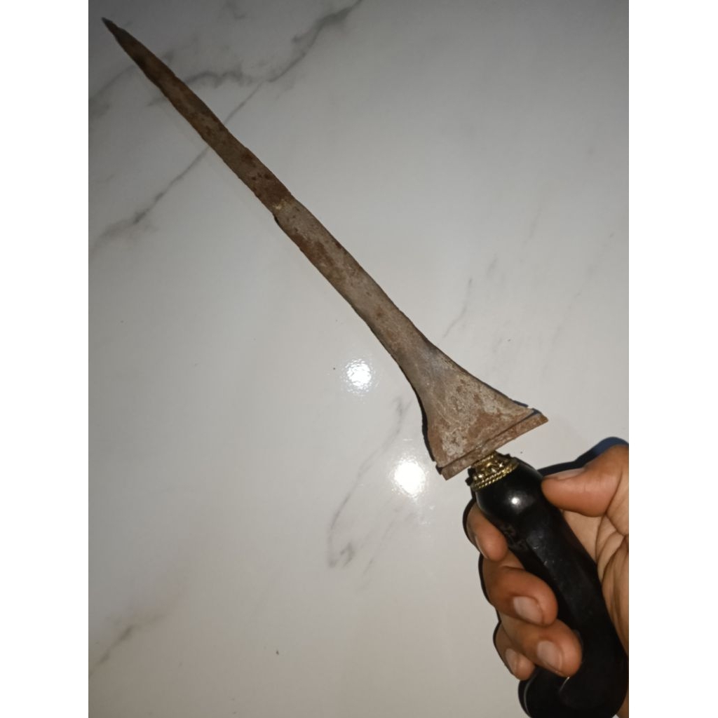 Keris Pulanggeni Lurus