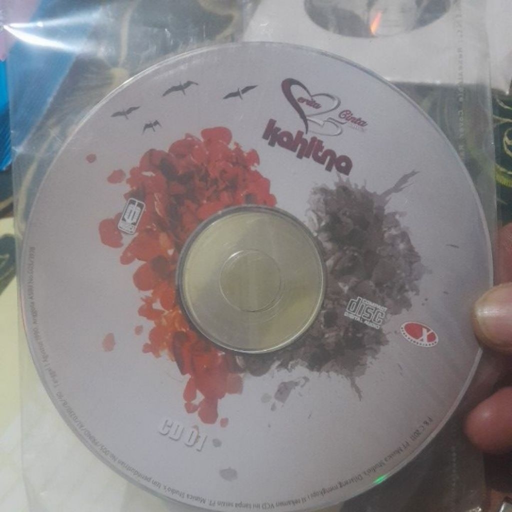 cd musik no cover cerita cinta 25 tahun kahitna cd 1
